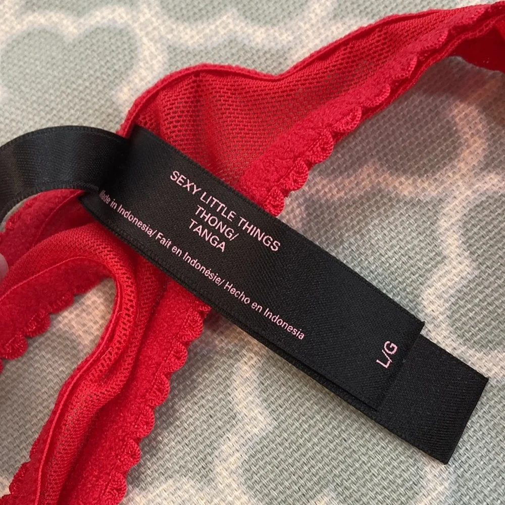 Vintage Victoria’s Secret Sexy Little Things Red Sequin Bow Mesh Thong L